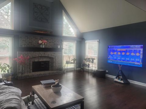 Tiny photo for 743 Chasewood Drive, South Elgin, IL 60177 (MLS # 12606897)