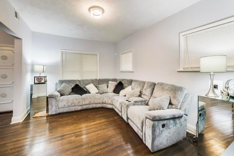 Tiny photo for 28 N Lockwood Avenue, Chicago, IL 60644 (MLS # 12615479)