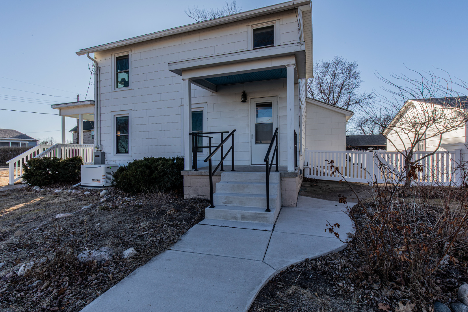 220 E 2nd Street