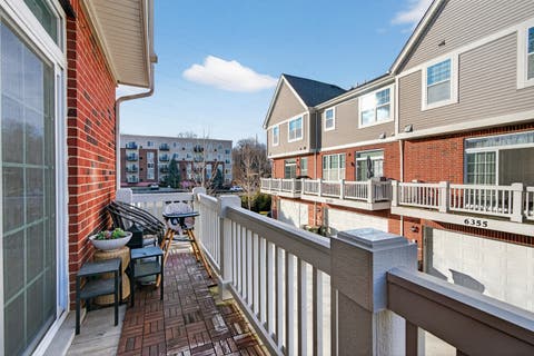 Tiny photo for 207 Capulina Court, Morton Grove, IL 60053 (MLS # 12721267)