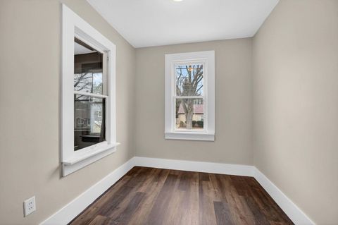 Tiny photo for 2503 Glenn Street, Bettendorf, IA 52722 (MLS # 12584541)