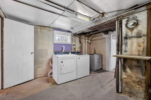 Tiny photo for 2503 Glenn Street, Bettendorf, IA 52722 (MLS # 12584541)