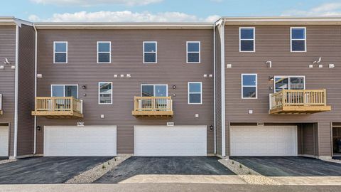 Tiny photo for 917 Briar Glen Court, Hampshire, IL 60140 (MLS # 12532178)