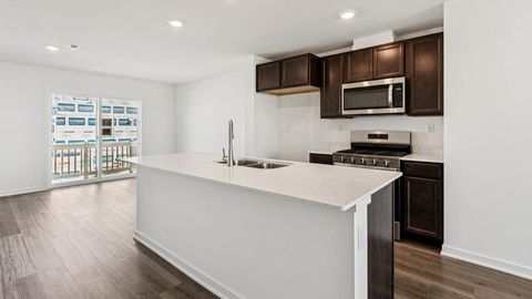 Tiny photo for 917 Briar Glen Court, Hampshire, IL 60140 (MLS # 12532178)