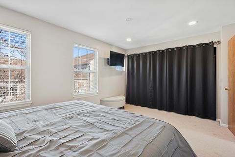 Tiny photo for 307 E Victoria Circle, North Aurora, IL 60542 (MLS # 12535519)