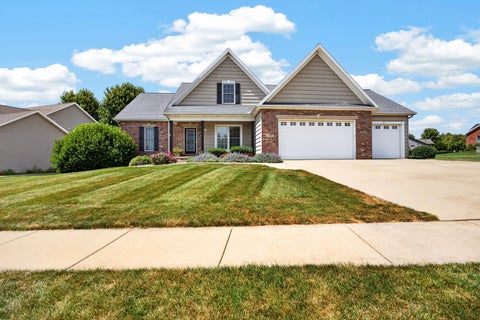 Tiny photo for 3101 Carrington Lane, Bloomington, IL 61705 (MLS # 12718759)