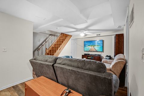 Tiny photo for 6401 S Greenwood Avenue #1N, Chicago, IL 60637 (MLS # 12593534)