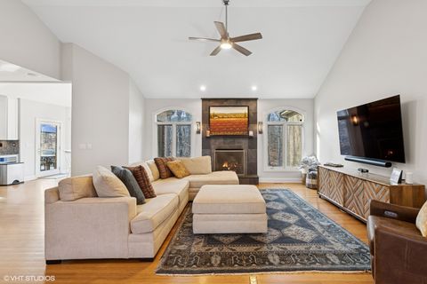 Tiny photo for Frankfort, IL 60423 (MLS # 12581865)