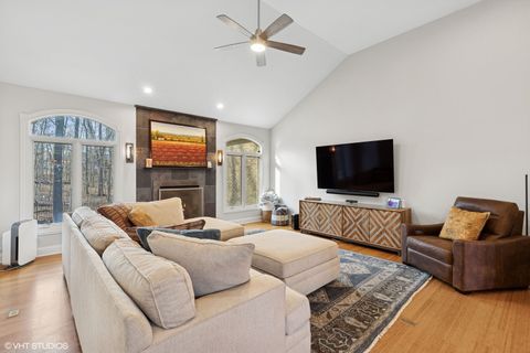 Tiny photo for Frankfort, IL 60423 (MLS # 12581865)