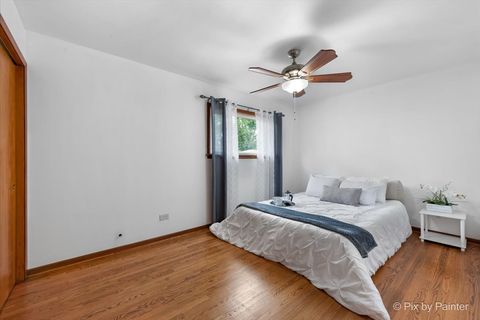 Tiny photo for 10316 S Green Bay Avenue, Chicago, IL 60617 (MLS # 12464171)