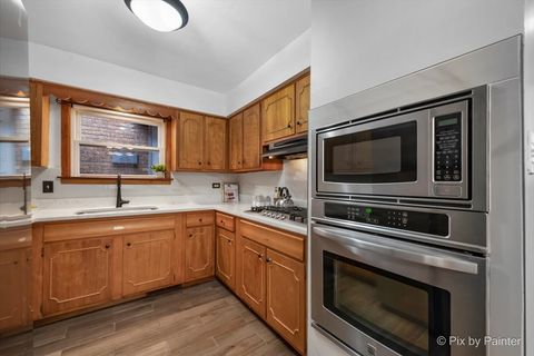 Tiny photo for 10316 S Green Bay Avenue, Chicago, IL 60617 (MLS # 12464171)