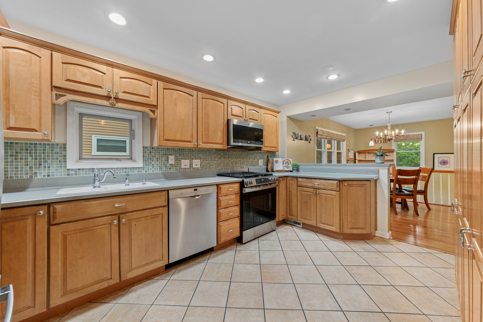 770 Highland Avenue