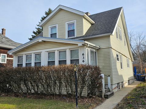 636 Homewood Avenue Highland Park IL 60035