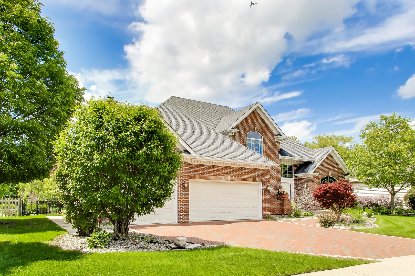 2615 Saddlebrook Drive