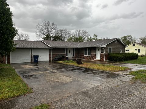 Tiny photo for 1303 E 4th Street, West Frankfort, IL 62896 (MLS # 12609139)