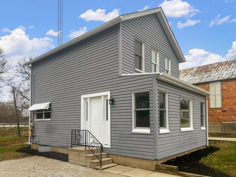 Tiny photo for 3649 E 2631st Road, Sheridan, IL 60551 (MLS # 12521262)