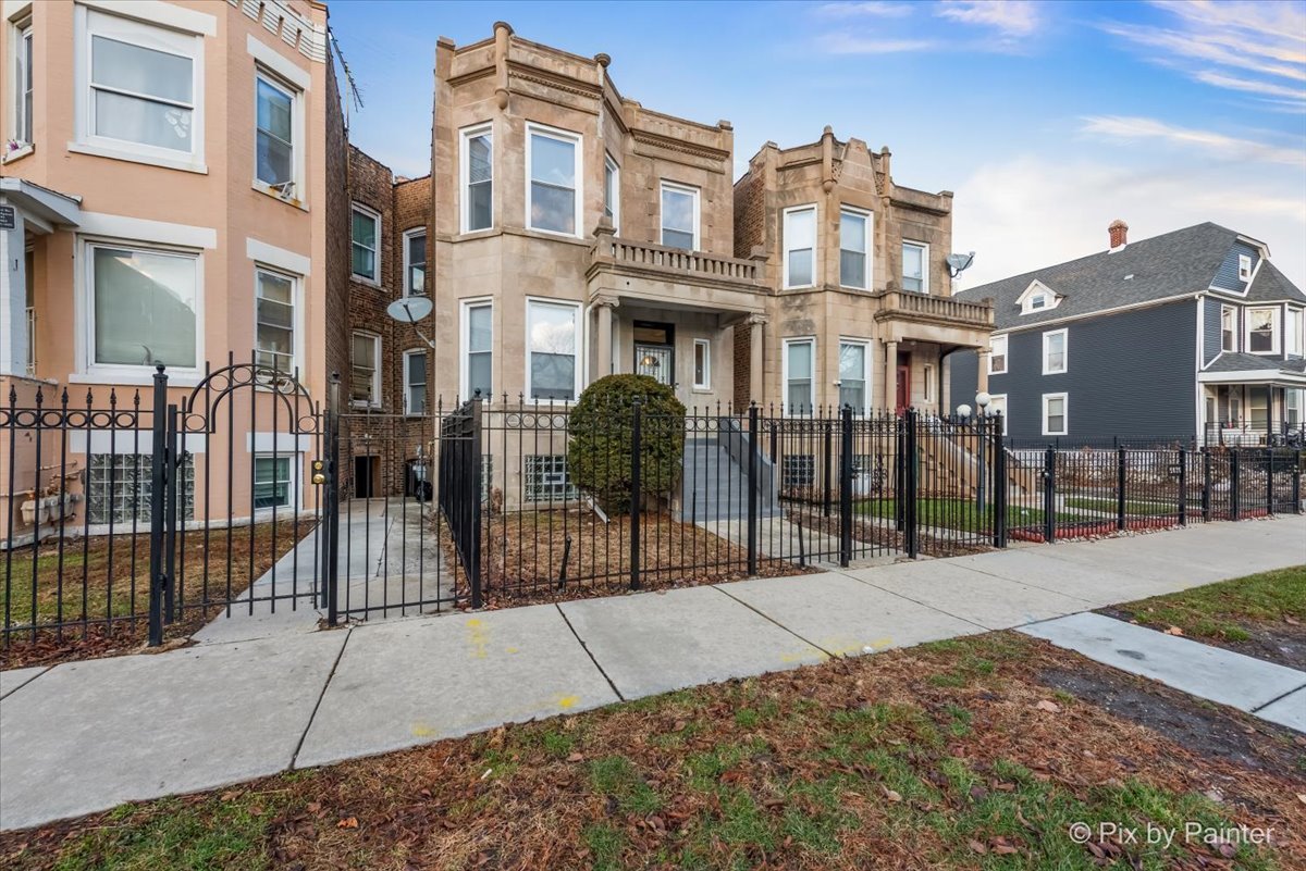 5038 W Fulton Street