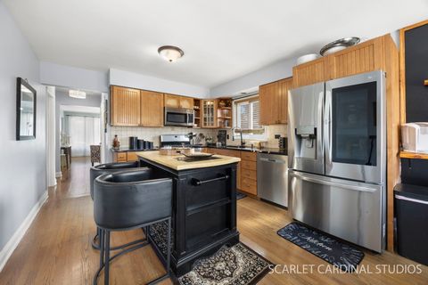 Tiny photo for 10120 Cook Avenue, Oak Lawn, IL 60453 (MLS # 12573530)