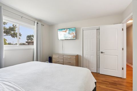 Tiny photo for 461 S Ardmore Terrace, Addison, IL 60101 (MLS # 12508640)