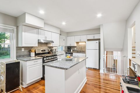 Tiny photo for 461 S Ardmore Terrace, Addison, IL 60101 (MLS # 12508640)