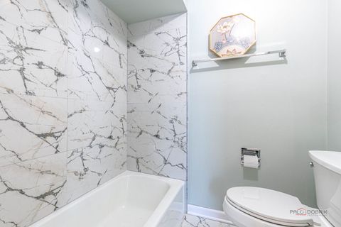 Tiny photo for 851 Sutton Court, Lincolnshire, IL 60069 (MLS # 12615867)