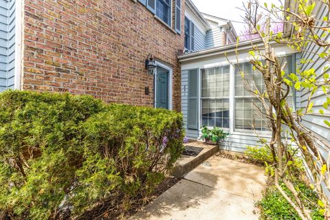 Tiny photo for 851 Sutton Court, Lincolnshire, IL 60069 (MLS # 12615867)