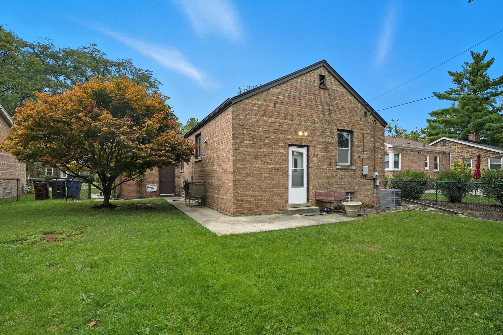 18521 Homewood Avenue