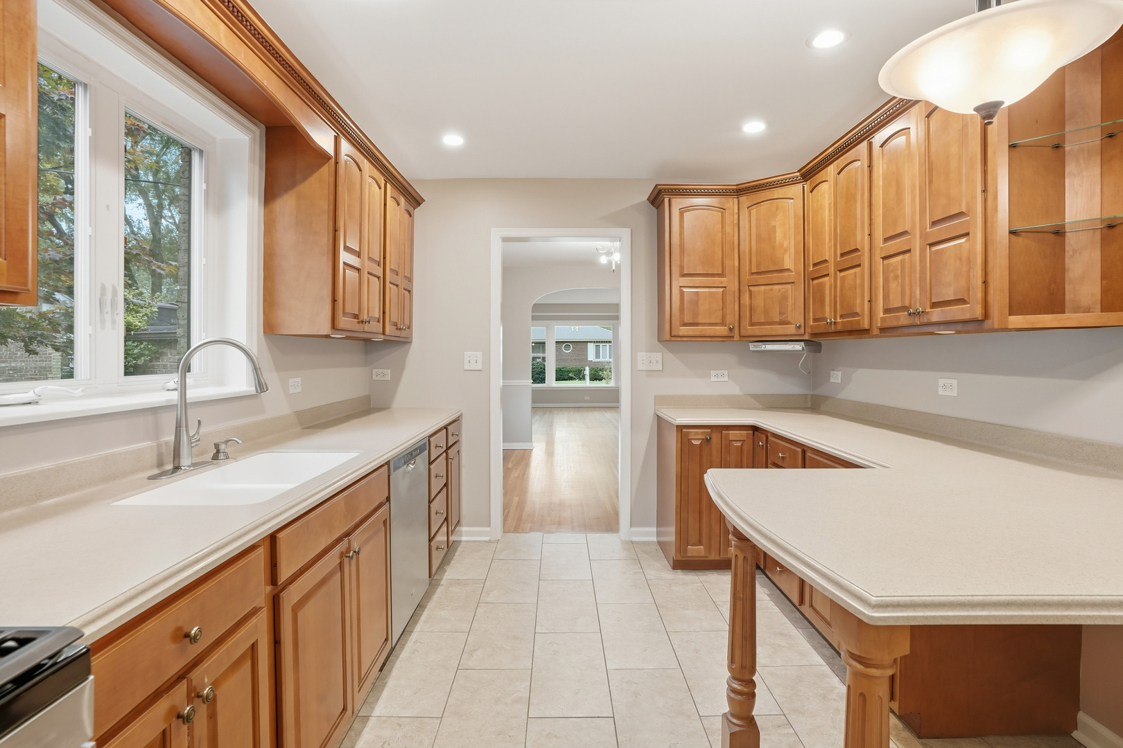 18521 Homewood Avenue