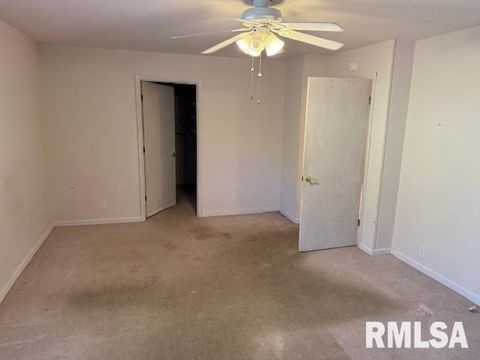Tiny photo for 538 S 17TH Street, Murphysboro, IL 62966 (MLS # EB460229)