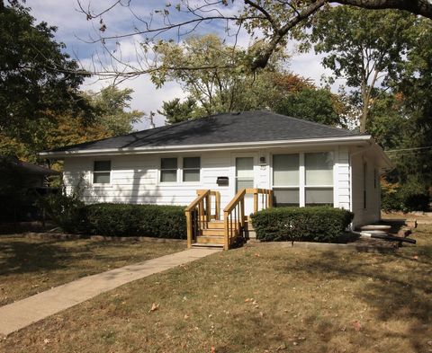 Photo of 800 Bryan Street, Normal, IL 61761 (MLS # 12496620) Photo of 800 Bryan Street, Normal, IL 61761 (MLS # 12496620)