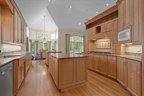 Tiny photo for 1741 Stanford Court, Lake Forest, IL 60045 (MLS # 12774370)