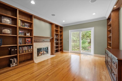 Tiny photo for 1741 Stanford Court, Lake Forest, IL 60045 (MLS # 12774370)