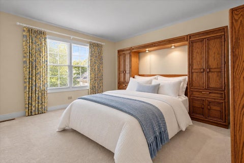 Tiny photo for 1741 Stanford Court, Lake Forest, IL 60045 (MLS # 12774370)