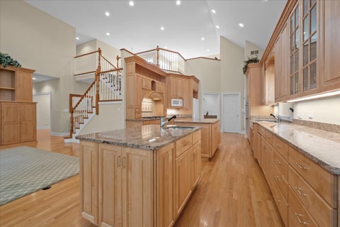 Tiny photo for 1741 Stanford Court, Lake Forest, IL 60045 (MLS # 12774370)