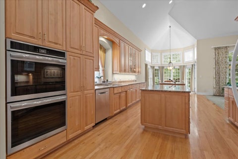 Tiny photo for 1741 Stanford Court, Lake Forest, IL 60045 (MLS # 12774370)