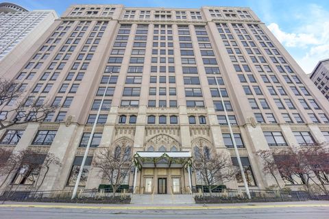 Photo of 680 N LAKE SHORE Drive #1313, Chicago, IL 60611 (MLS # 12630250)