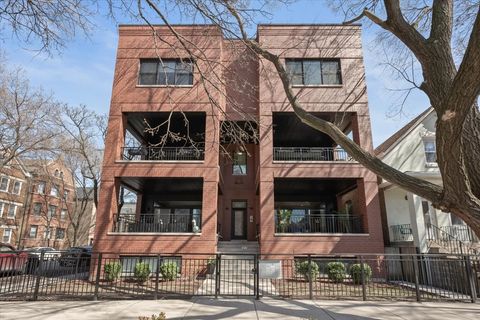 2165 N Claremont Avenue 1S Chicago IL 60647