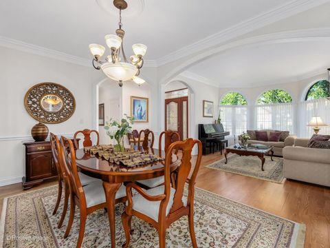 Tiny photo for 620 S Waiola Avenue, La Grange, IL 60525 (MLS # 12628384)