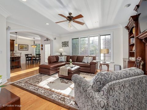Tiny photo for 620 S Waiola Avenue, La Grange, IL 60525 (MLS # 12628384)
