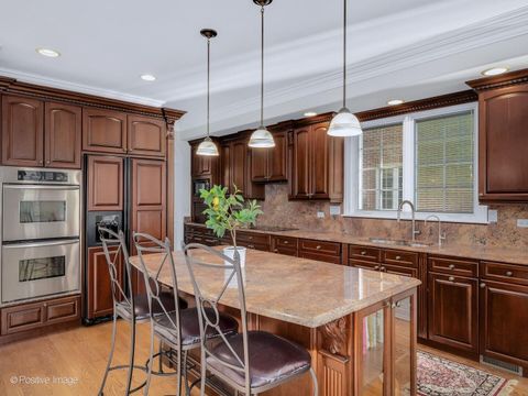 Tiny photo for 620 S Waiola Avenue, La Grange, IL 60525 (MLS # 12628384)