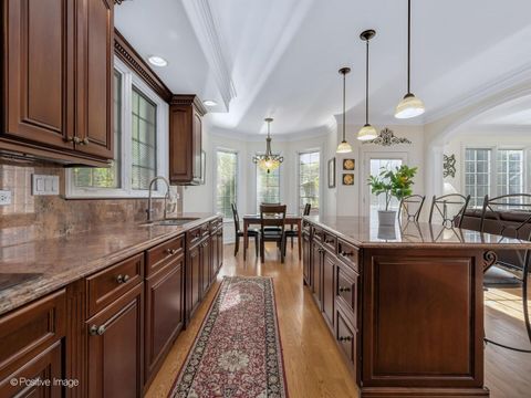 Tiny photo for 620 S Waiola Avenue, La Grange, IL 60525 (MLS # 12628384)
