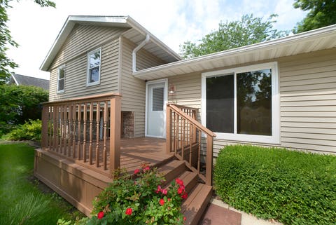 Tiny photo for 1405 Dakota Drive, Ottawa, IL 61350 (MLS # 12703370)