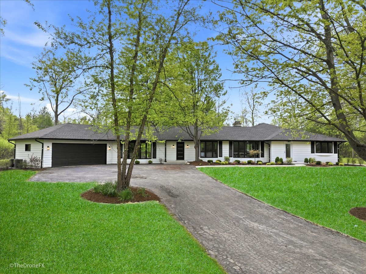 1920 Thornwood Lane