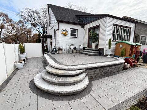 Tiny photo for 1003 S Poplar Avenue S, Kankakee, IL 60901 (MLS # 12520246)