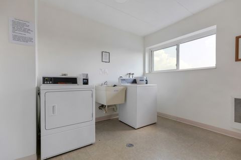 Tiny photo for 2900 Maple Avenue #17E, Downers Grove, IL 60515 (MLS # 12628563)