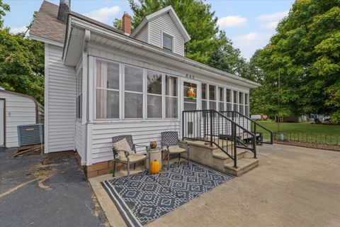 Tiny photo for 848 N Champaign Street, Bement, IL 61813 (MLS # 12499246)