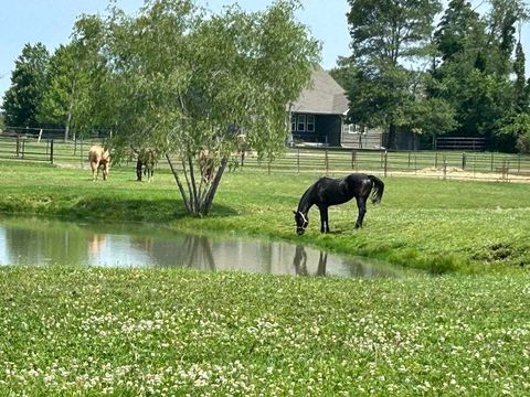 Tiny photo for 231 W 500 N, Valparaiso, IN 46385 (MLS # 12466650)