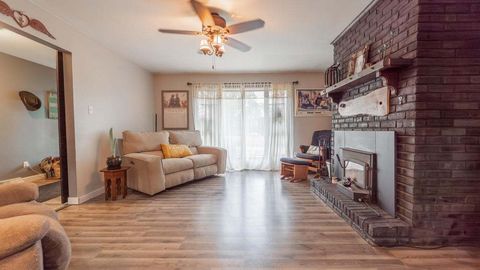 Tiny photo for 231 W 500 N, Valparaiso, IN 46385 (MLS # 12466650)