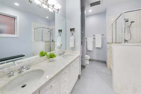Tiny photo for 608 Hinman Avenue #2S, Evanston, IL 60202 (MLS # 12725997)