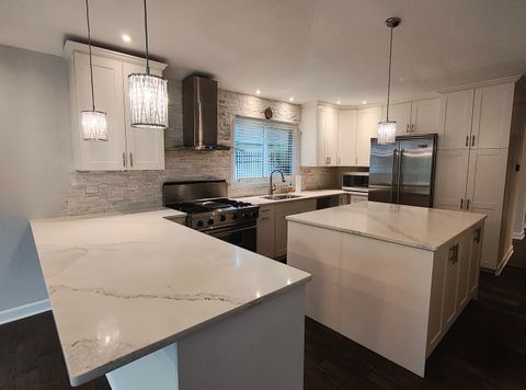 Tiny photo for 544 W 58th Place, Hinsdale, IL 60521 (MLS # 12543038)